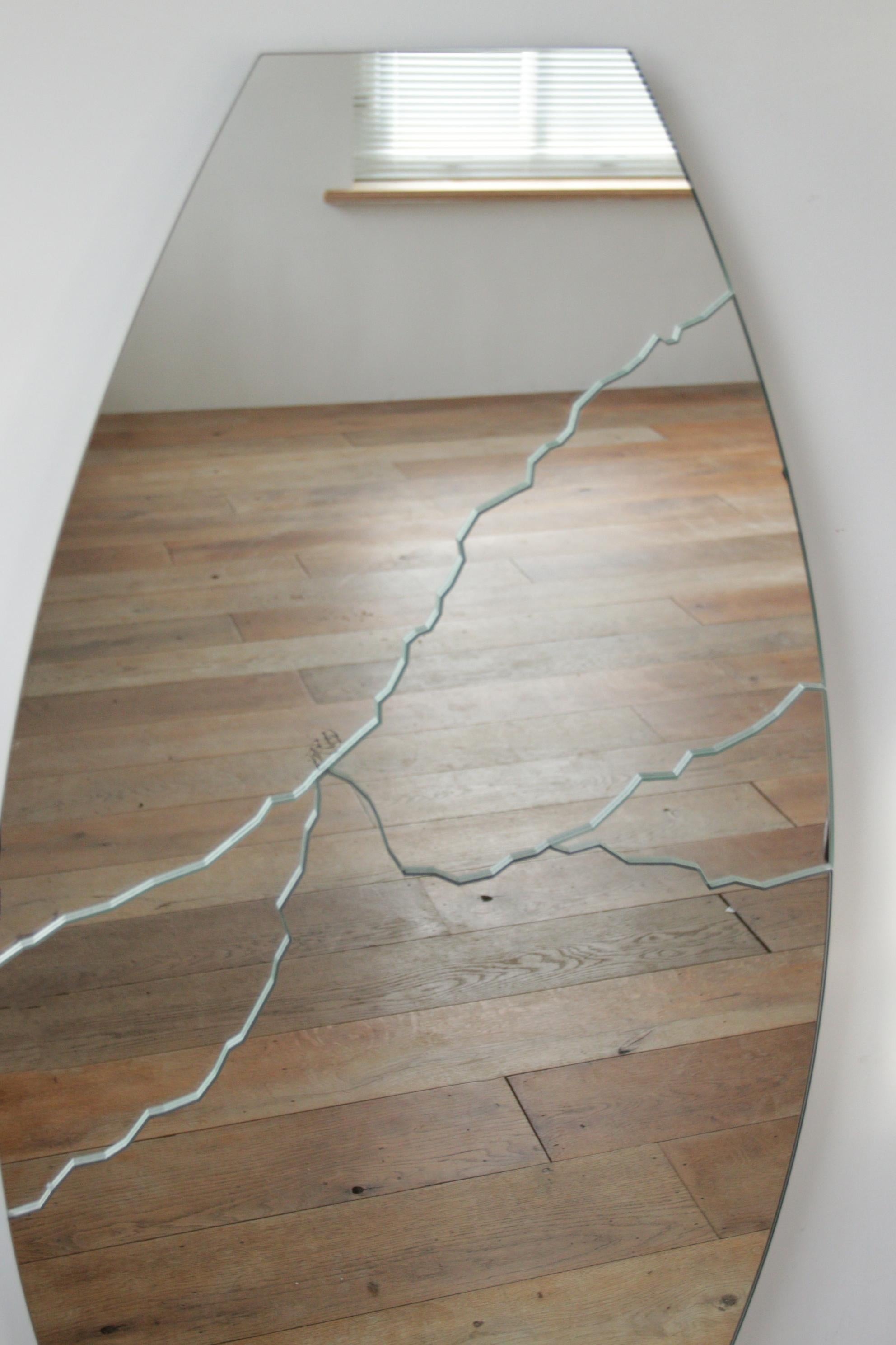 Rimadesio Italienisches Design-Spiegel „Broken“, signiert  im Angebot 6