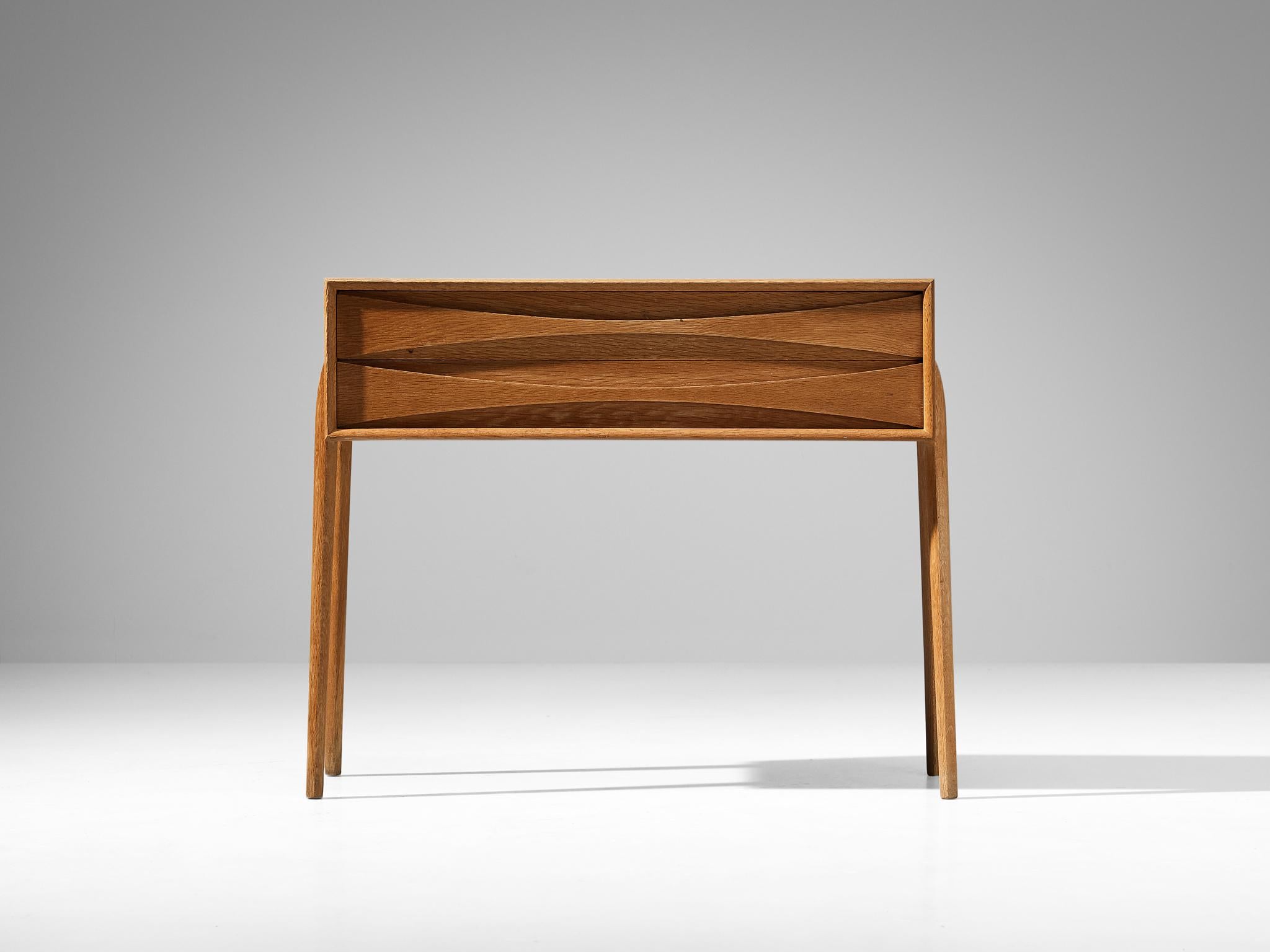 Rimbert Sandholt pour Ateljé Glas & Trä Table de chevet ou armoire en Oak Bon état - En vente à Waalwijk, NL