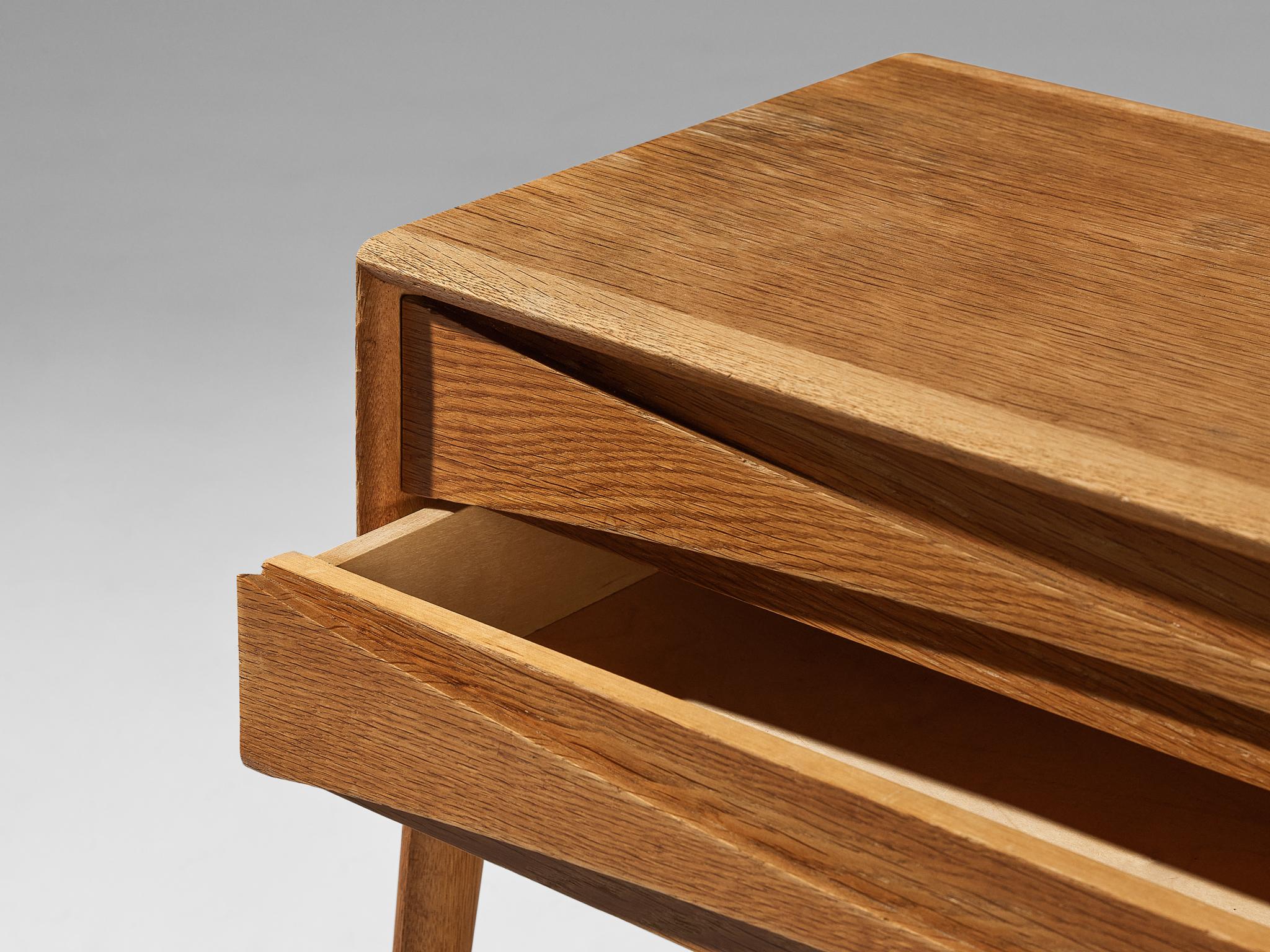 Chêne Rimbert Sandholt pour Ateljé Glas & Trä Table de chevet ou armoire en Oak en vente