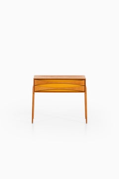 Tavolino / Bureau Rimbert Sandholt Prodotto da Glas & Trä Hovmantorp in Svezia