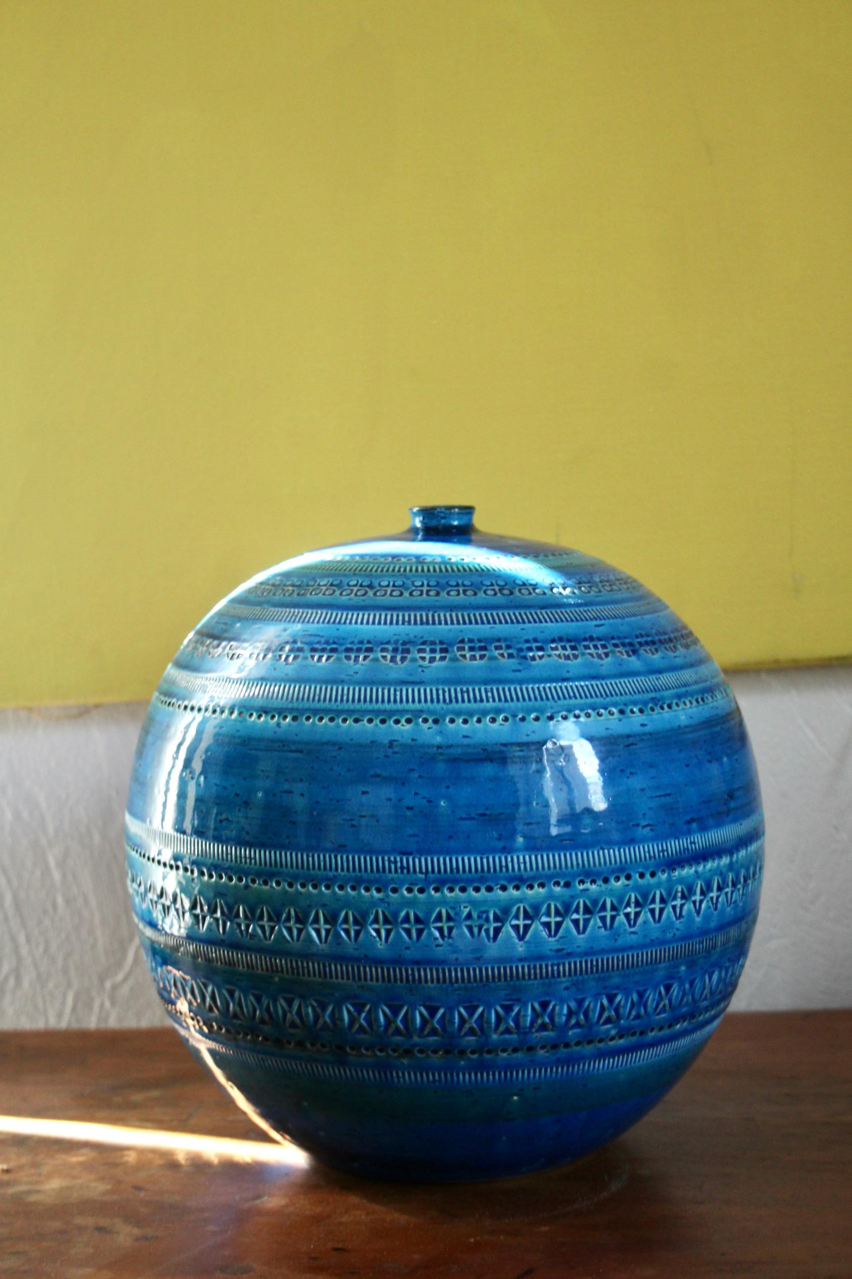 Rimini Blu Aldo Londi bowl vase For Sale 5