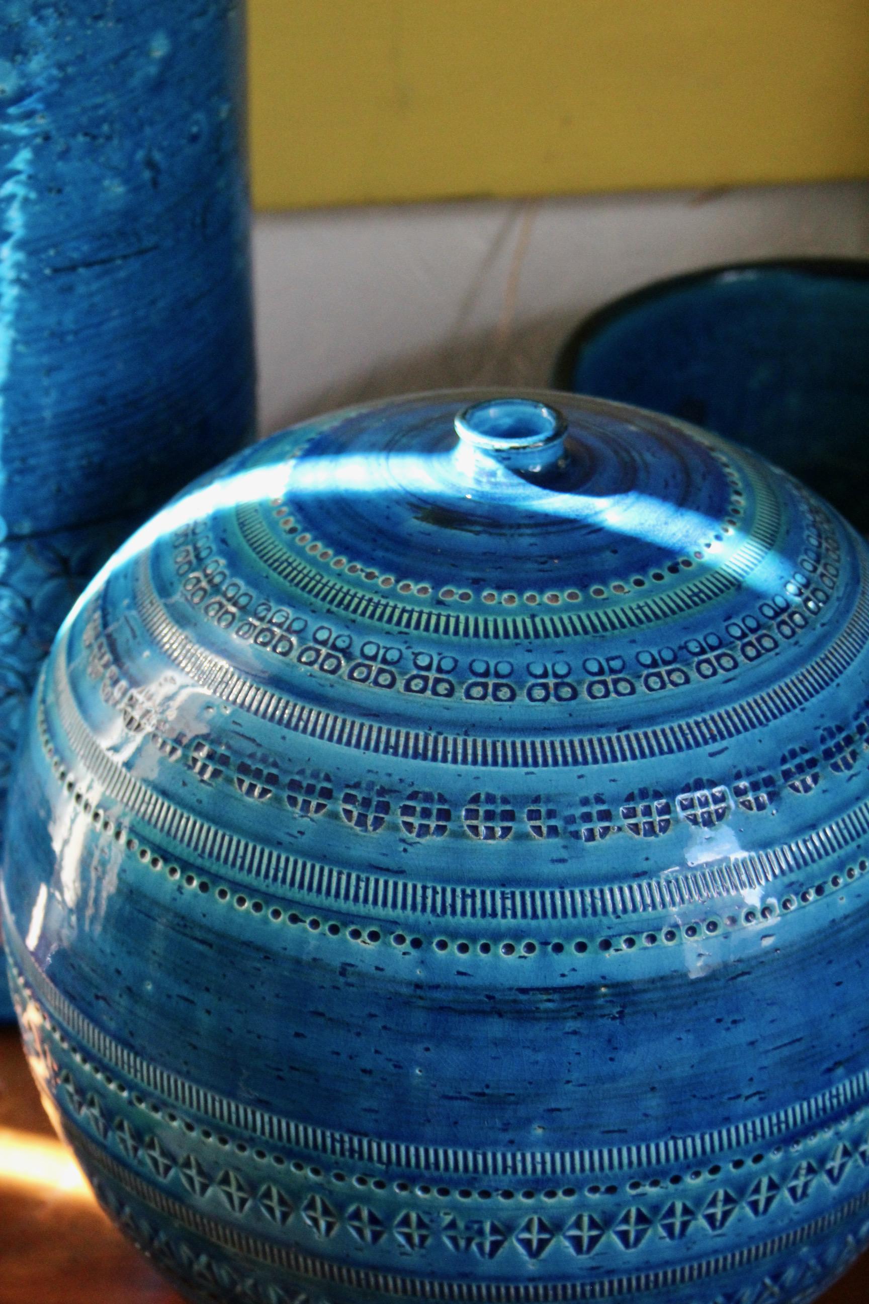 Rimini Blu Aldo Londi bowl vase In Good Condition For Sale In grand Lancy, CH