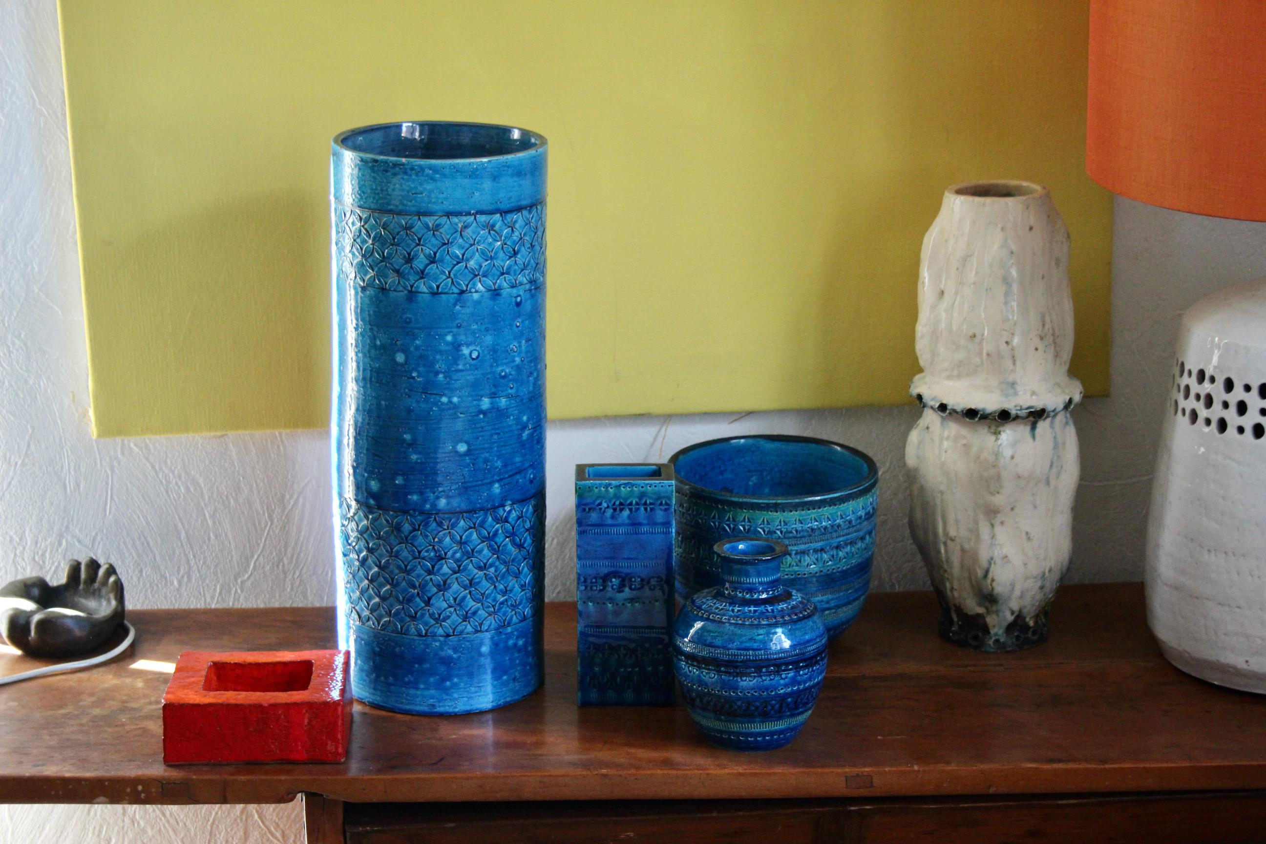 Late 20th Century Rimini Blu Aldo Londi vase For Sale