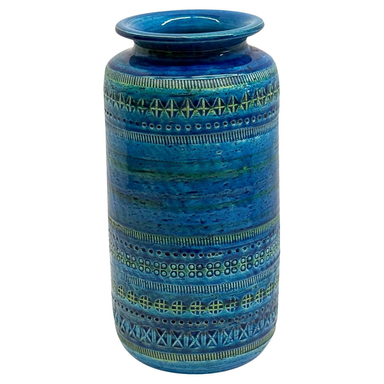 Vaso di colore blu Rimini Bitossi con design geometrico. Italia, Metà secolo