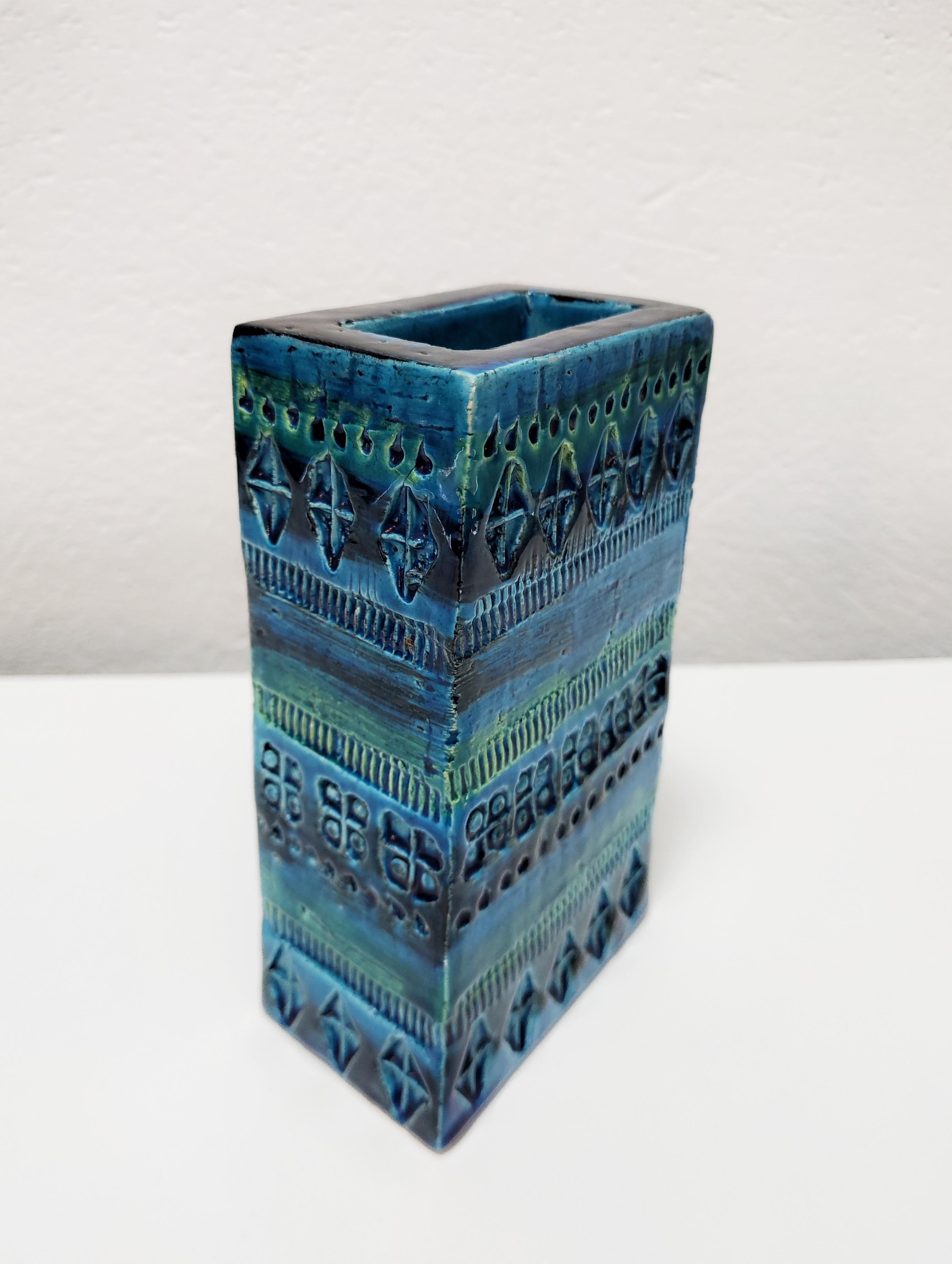 Blaue Rimini-Vase, entworfen von Aldo Londi für Bittossi Ceramics, Italien 1970er Jahre im Zustand „Gut“ im Angebot in Beograd, RS