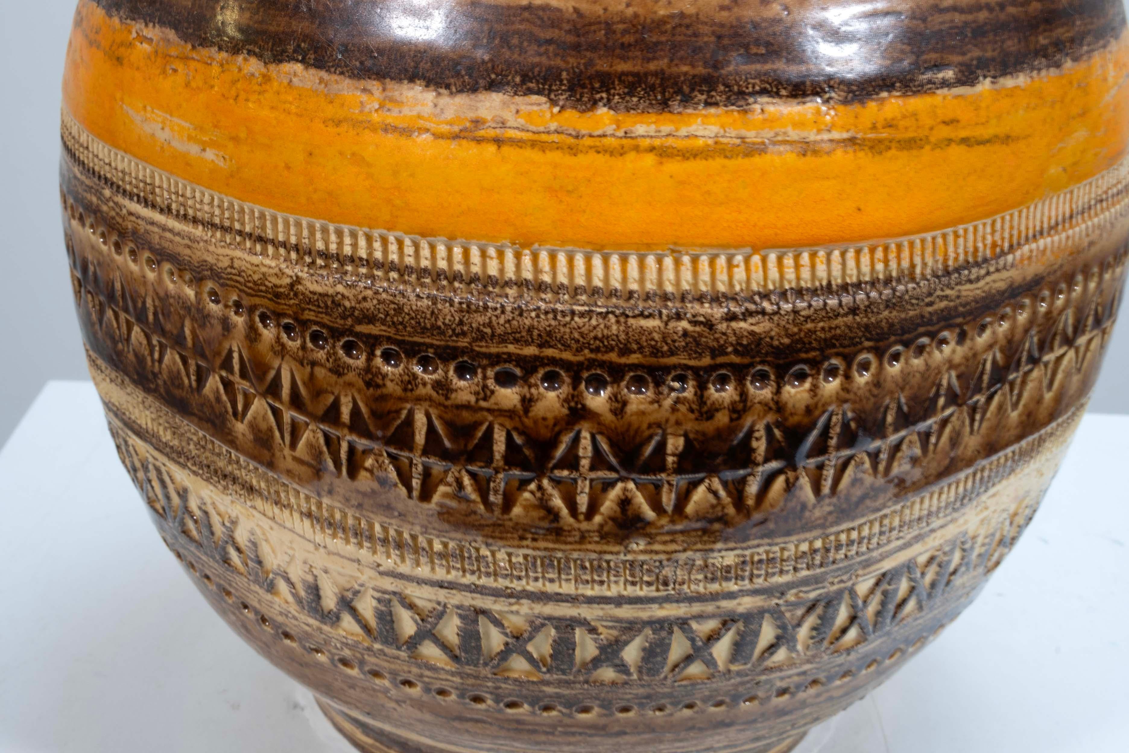 Rimini Sahara Bitossi Ceramic Pottery Vase for Raymor Mid Century Modern In Good Condition In Keego Harbor, MI