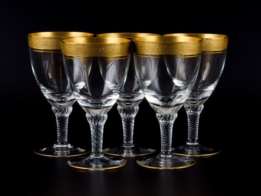 Rimpler Kristall, Zwiesel, Germany, five hand-blown crystal red wine glasses with gold rim decorated with grapes and vine leaves.
1960s.
In perfect condition.
Dimensions: H 13.5 x D 7.5 cm.