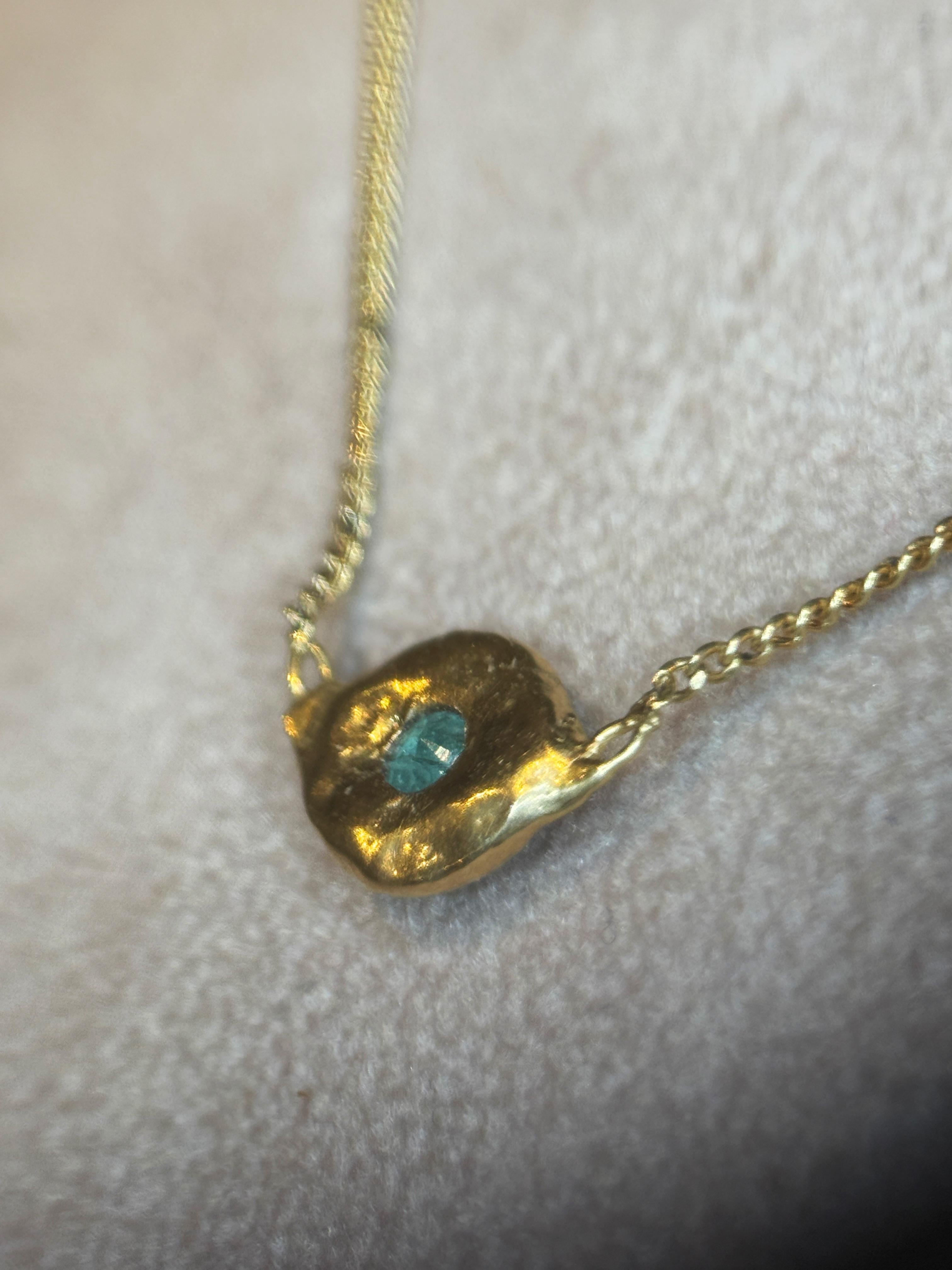 Leto Lama Blue Green Mozambique araiba Tourmaline Evil Eye Necklace 18 Ct Gold In New Condition For Sale In London, GB