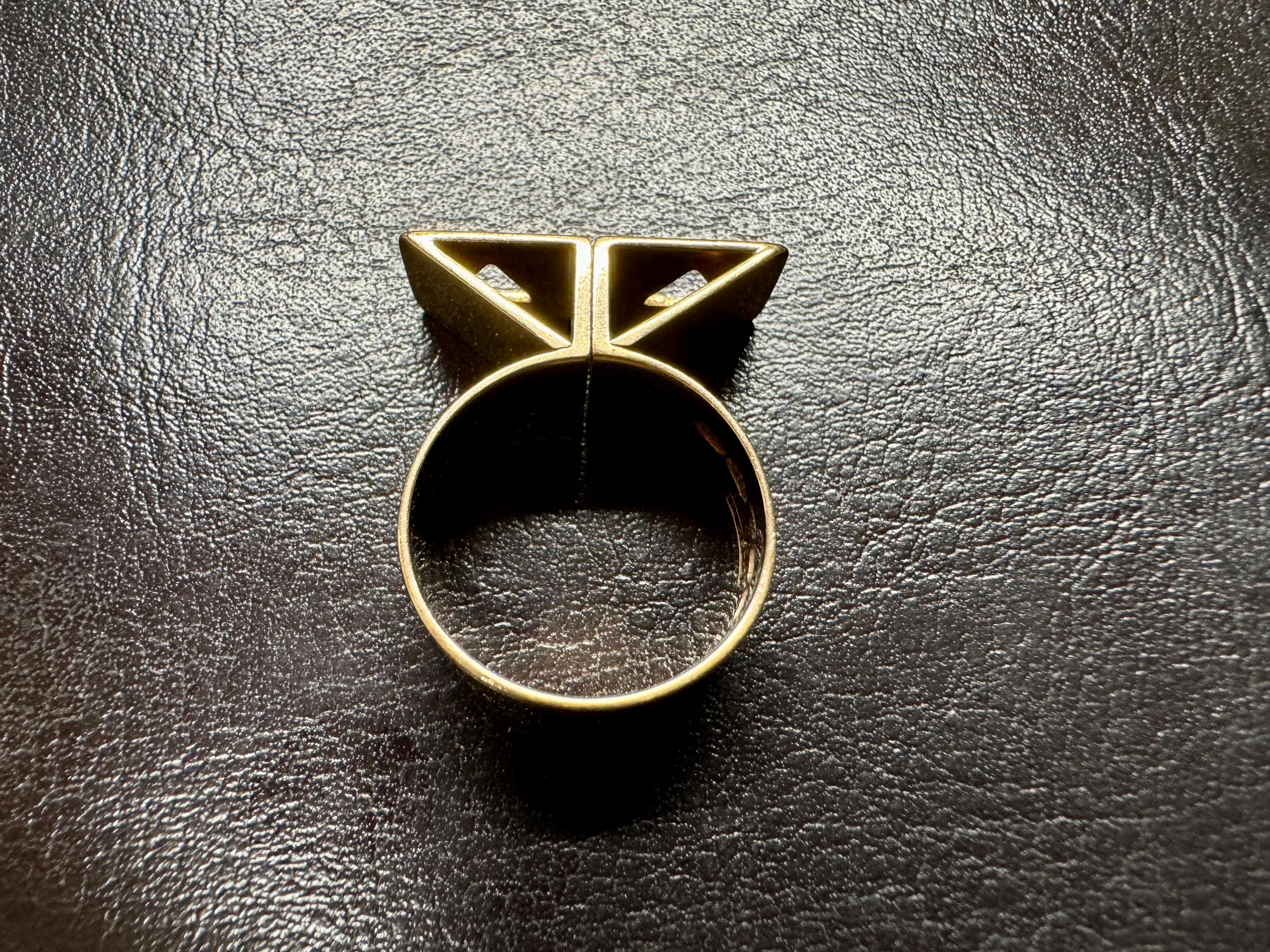 Ring 14 Karat Gold. Design French-Finnish Interior Architect Li Helo. Rare. For Sale 3