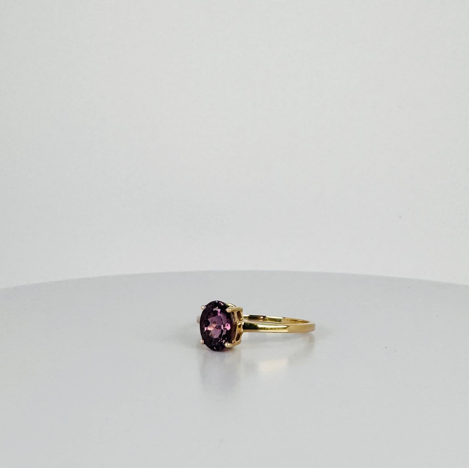 Ring 14K gold with Spinel Mahenge 1.30 carat natural stone For Sale 2
