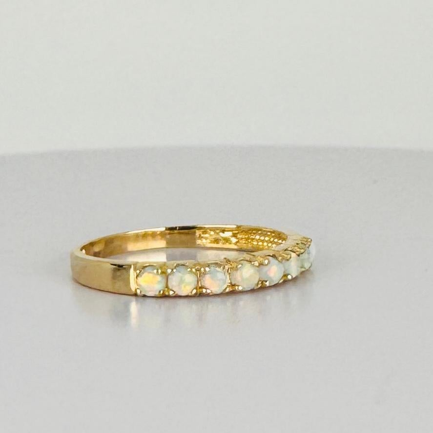 Ring 14k Yellow Gold with Round Faceted Opals en venta 5