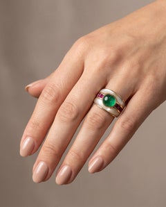 Ring, 14KT Gold Cabochon Emerald, Ruby and Mother of Pearl Band