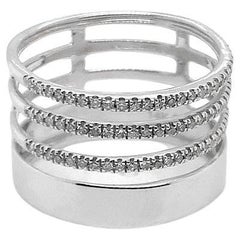 Bague en or blanc 14 carats et diamants