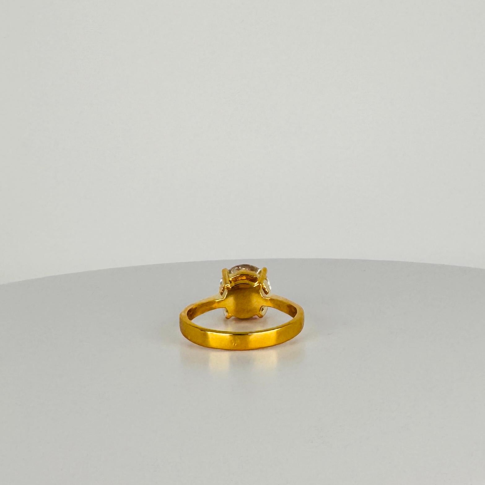 Ring 18 carat rose gold with round facetted zirkonia 1 carat For Sale 1