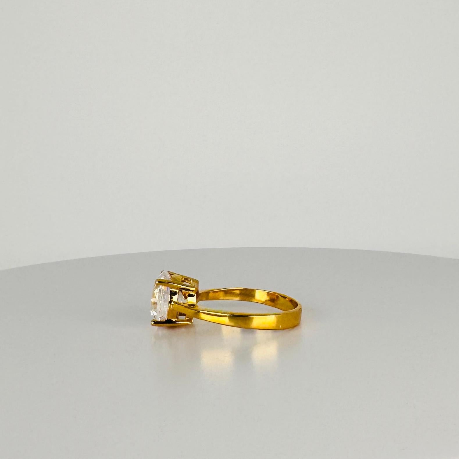 Ring 18 carat rose gold with round facetted zirkonia 1 carat In Good Condition For Sale In Heemstede, NL