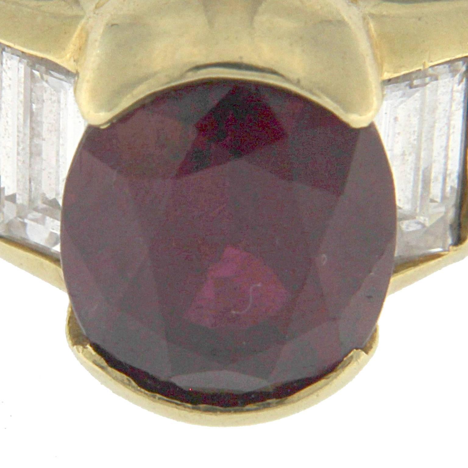 Ring in 18 kt  yellow gold with ruby and white diamonds 

the total weight of the gold is  gr 7.2
the total weight of the white diamonds is ct 0.72 - color GH clarity VVS1
the total weight of the ruby is ct 3.71

STAMP: 10 MI ITALY 750
US SIZE 6 1/2

