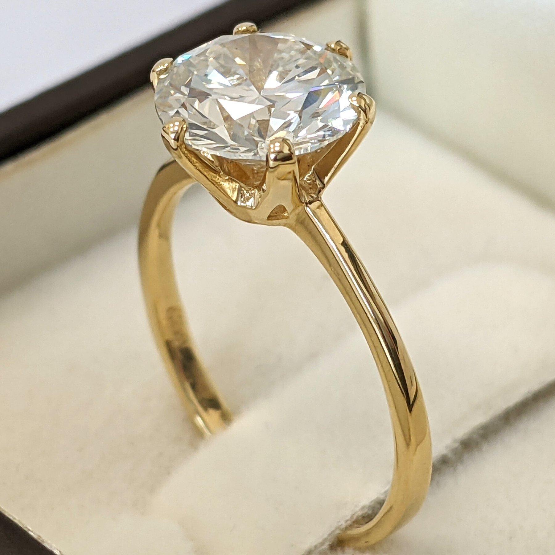 Bague - 18 kt. Or jaune - 2.17ct. tw. Diamant (de couleur naturelle) - IGI Pour femmes en vente