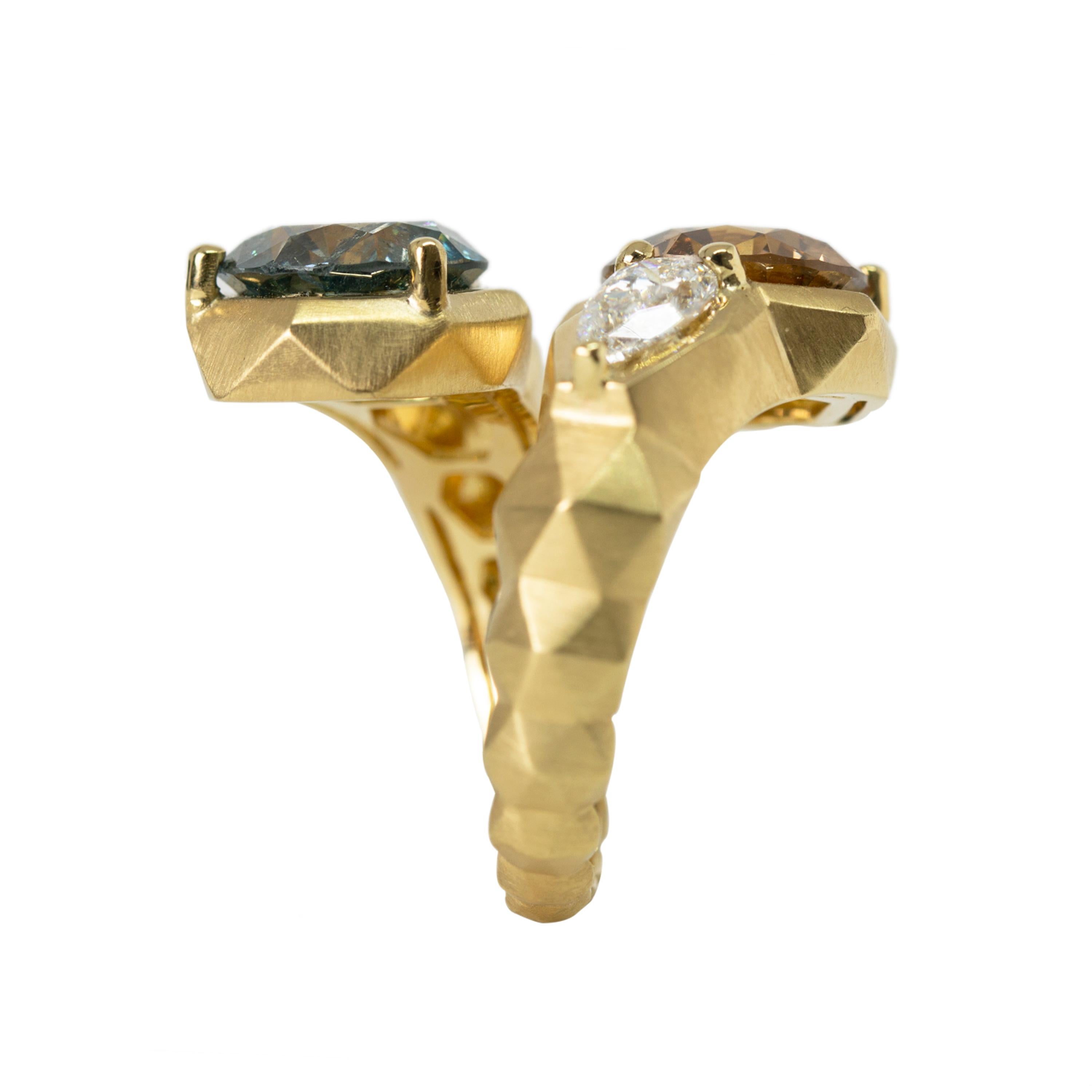 Modern Blue, Brown & White Diamonds 18k Yellow Gold Ring For Sale