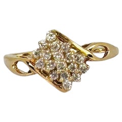 Bague en or jaune 18k avec 17 diamants taille brillant VVSI - 0,12 carat
