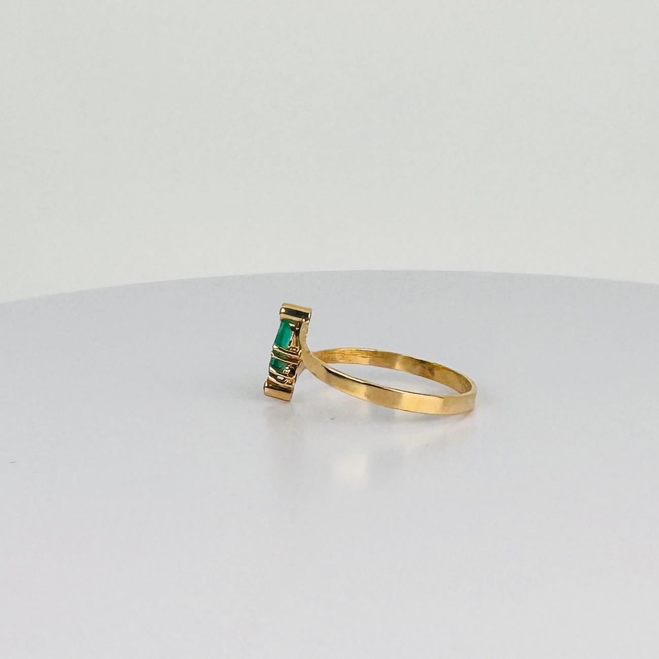 De las mujeres Anillo Oro Amarillo 18k con Turmalinas Verdes Esmeralda Facetada&Diamantes talla redonda en venta