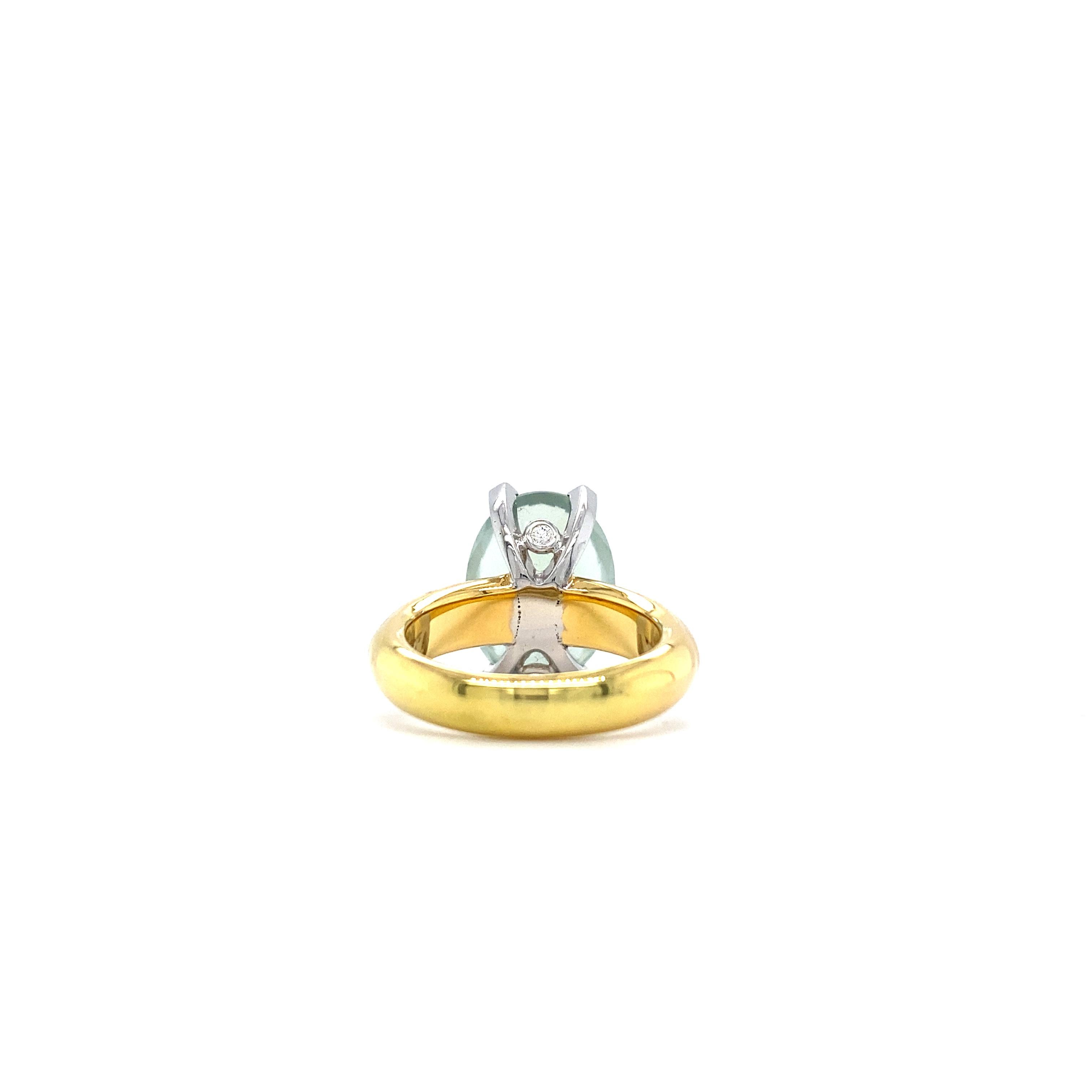 Ring 18k Gelb-/Weißgold Vitreous Emaille 6 Diamanten 0,06 Karat Prehnit milchig Damen im Angebot