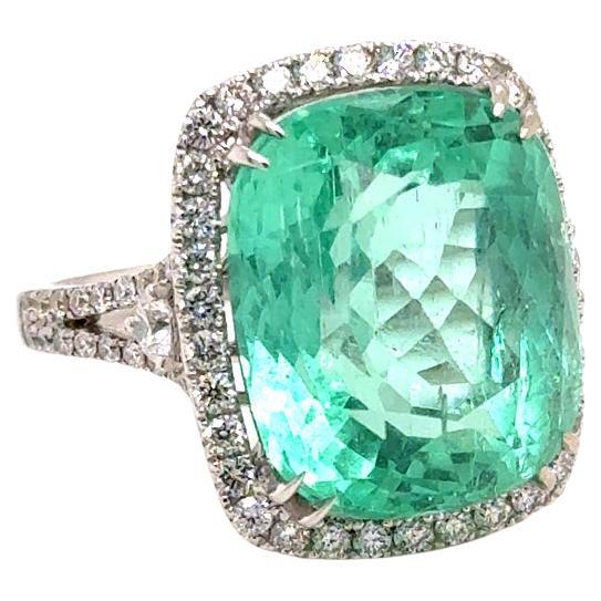Ring 18kt Gold Colombian Emerald 13.69 cts & Diamonds For Sale