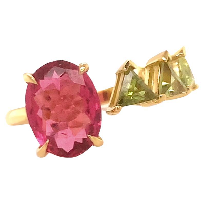 Ring 18kt Gold Oval Rubellite & Green Sapphires For Sale
