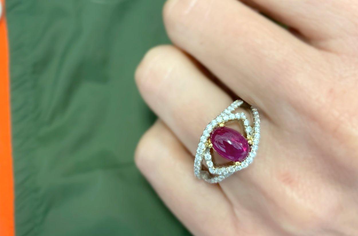 Contemporary Ring 18kt White Gold gem quality  Ruby Cabochon & Diamonds For Sale