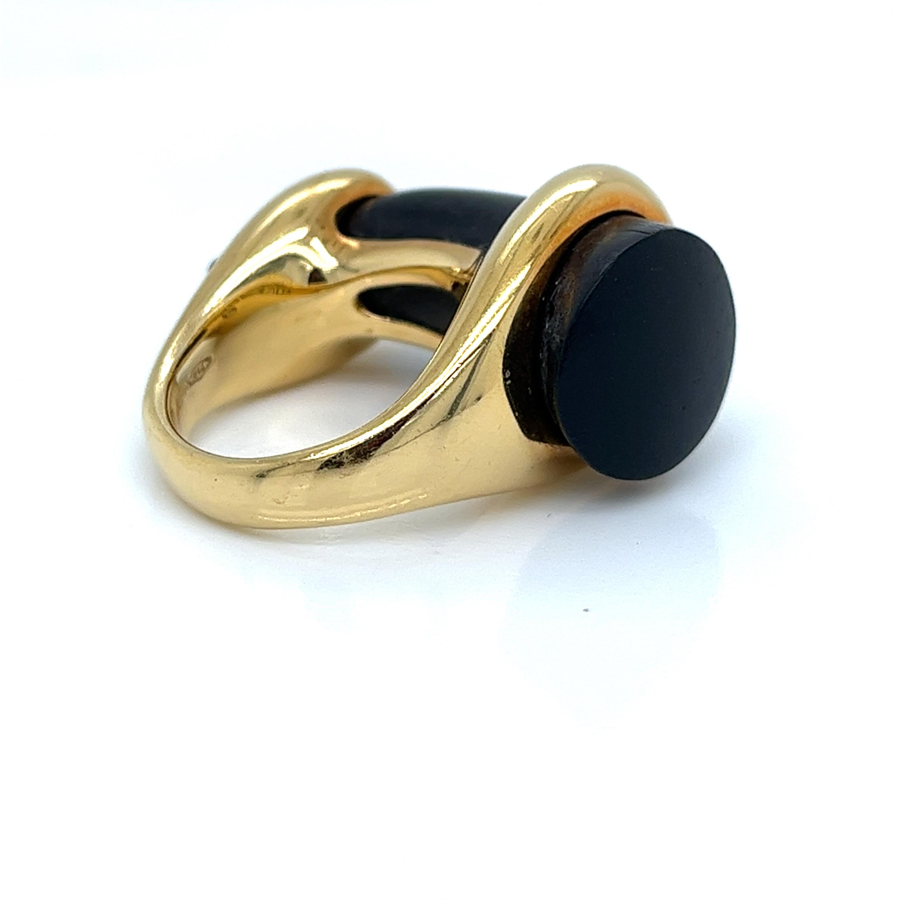Contemporary Ring 18Kt Yellow Gold, wood and Diamonds Italy Oromalia designer  For Sale