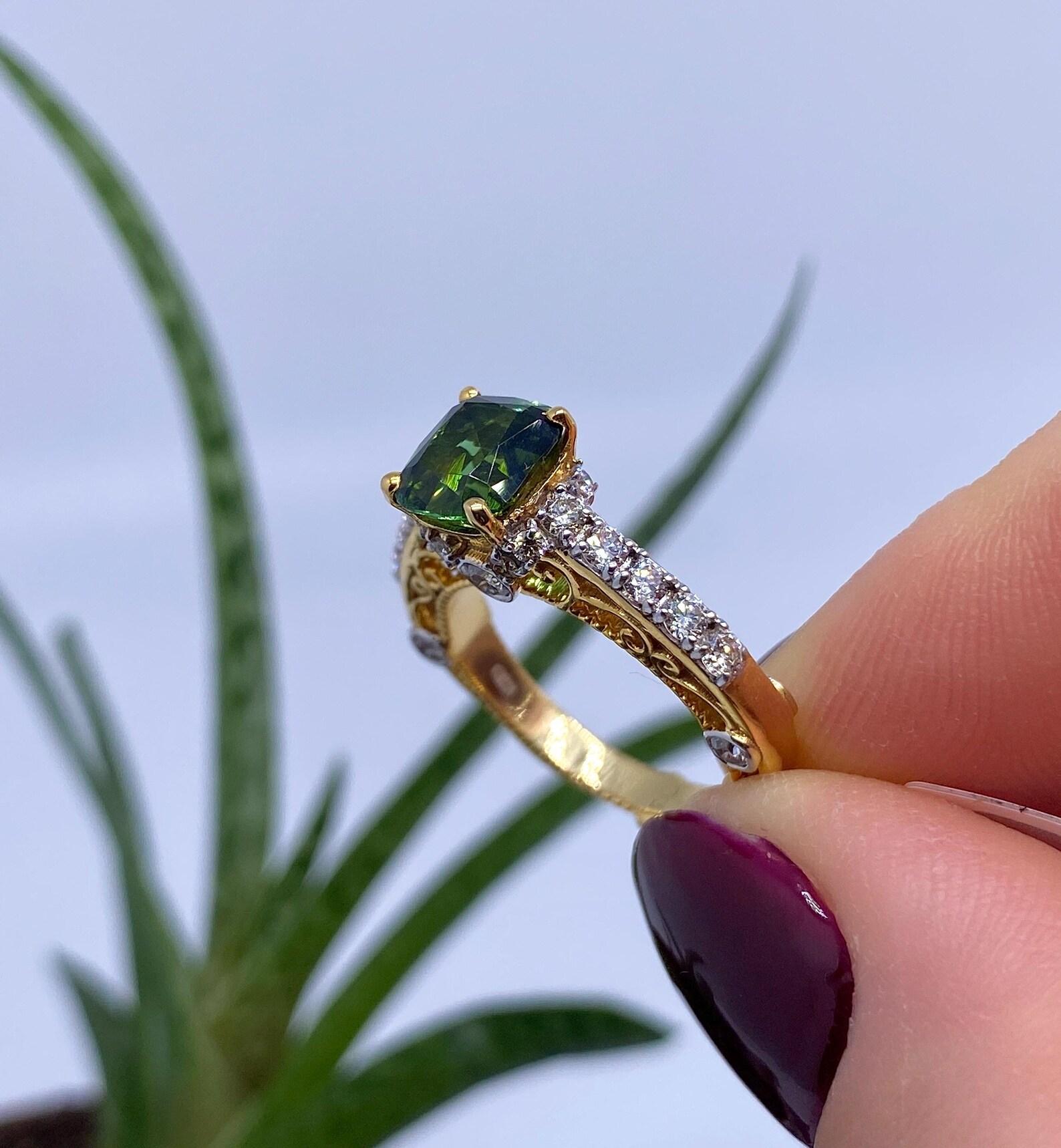 Ring 2 Karat, Turmalin und Diamanten natürlicher Edelstein, 14 Karat Gelbgold, 7US im Angebot 3