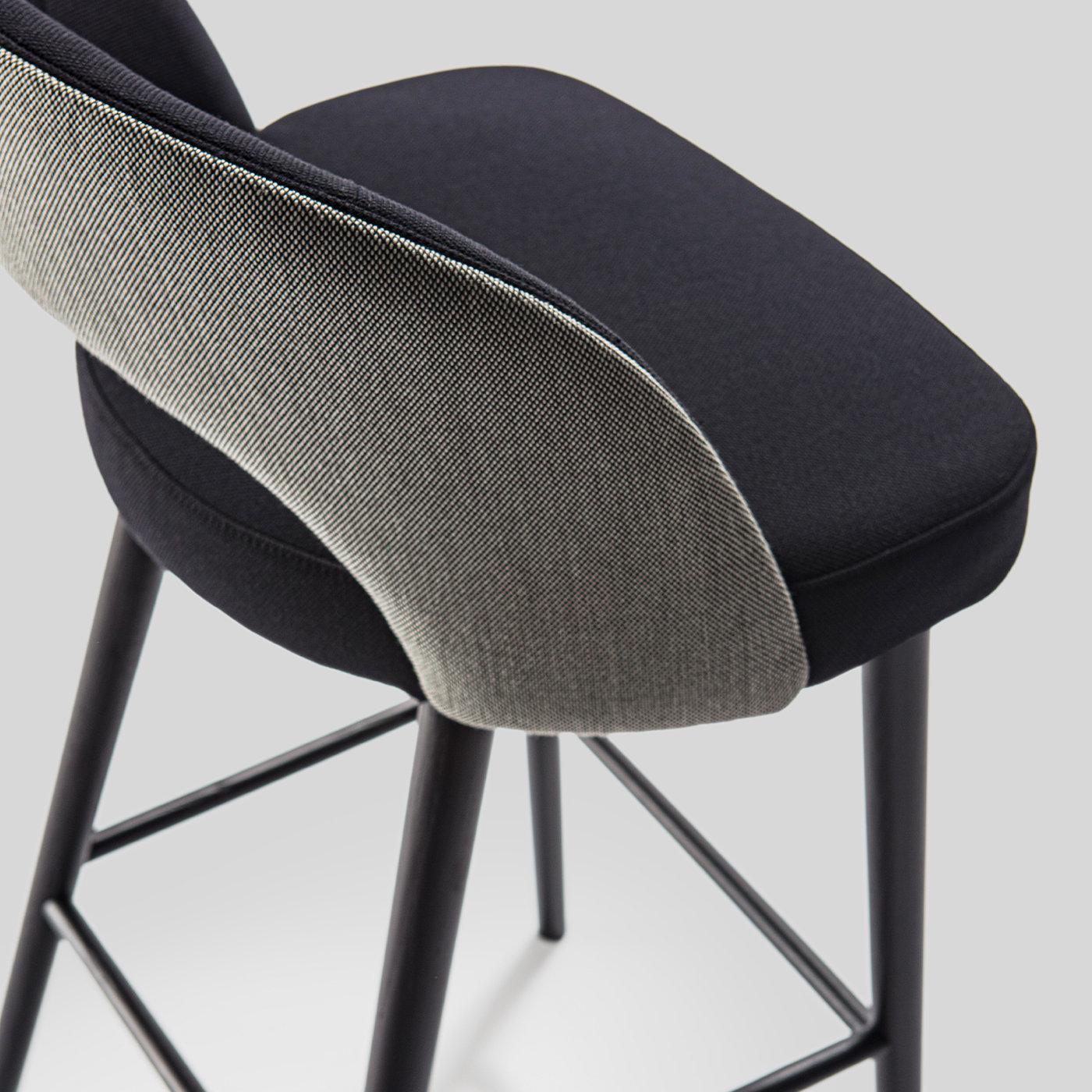 Ring 2-Tone Gray Dining Chair In New Condition For Sale In Milan, IT