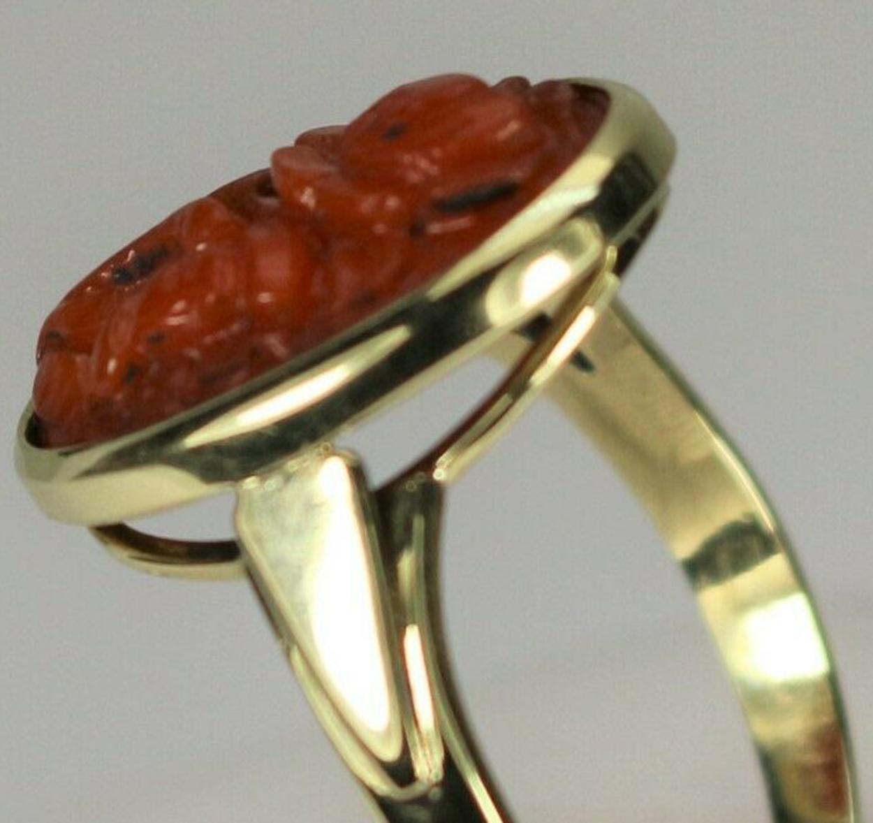Ring 585 Gold Carved Coral, Breakthrough Decoration with Lotus Flowers For Sale 2
