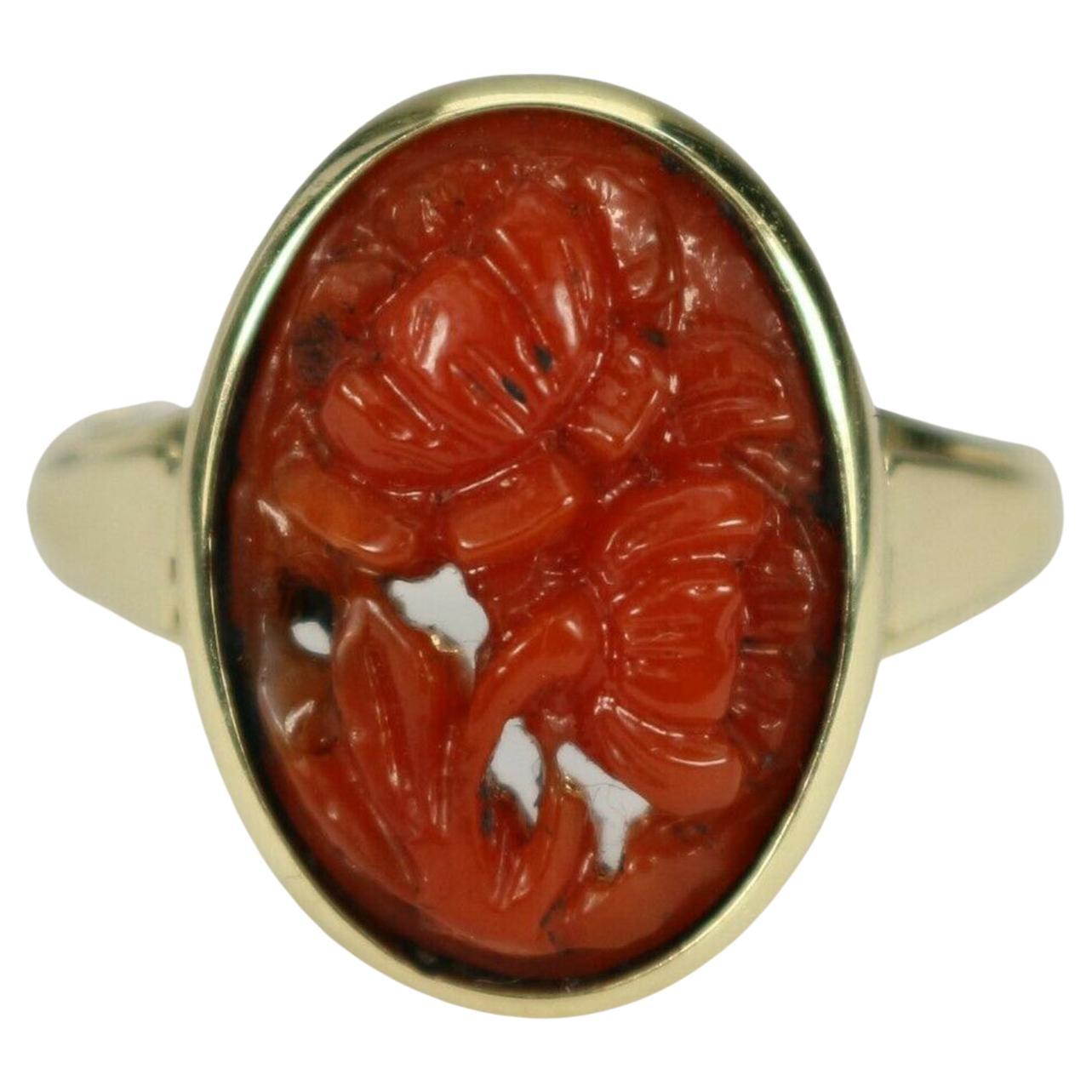 Ring 585 Gold Carved Coral, Breakthrough Decoration with Lotus Flowers For Sale