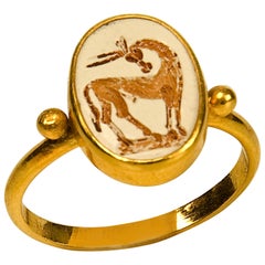 Ring, after Antique Roman Models, Gold '22-Karat', 20th Century