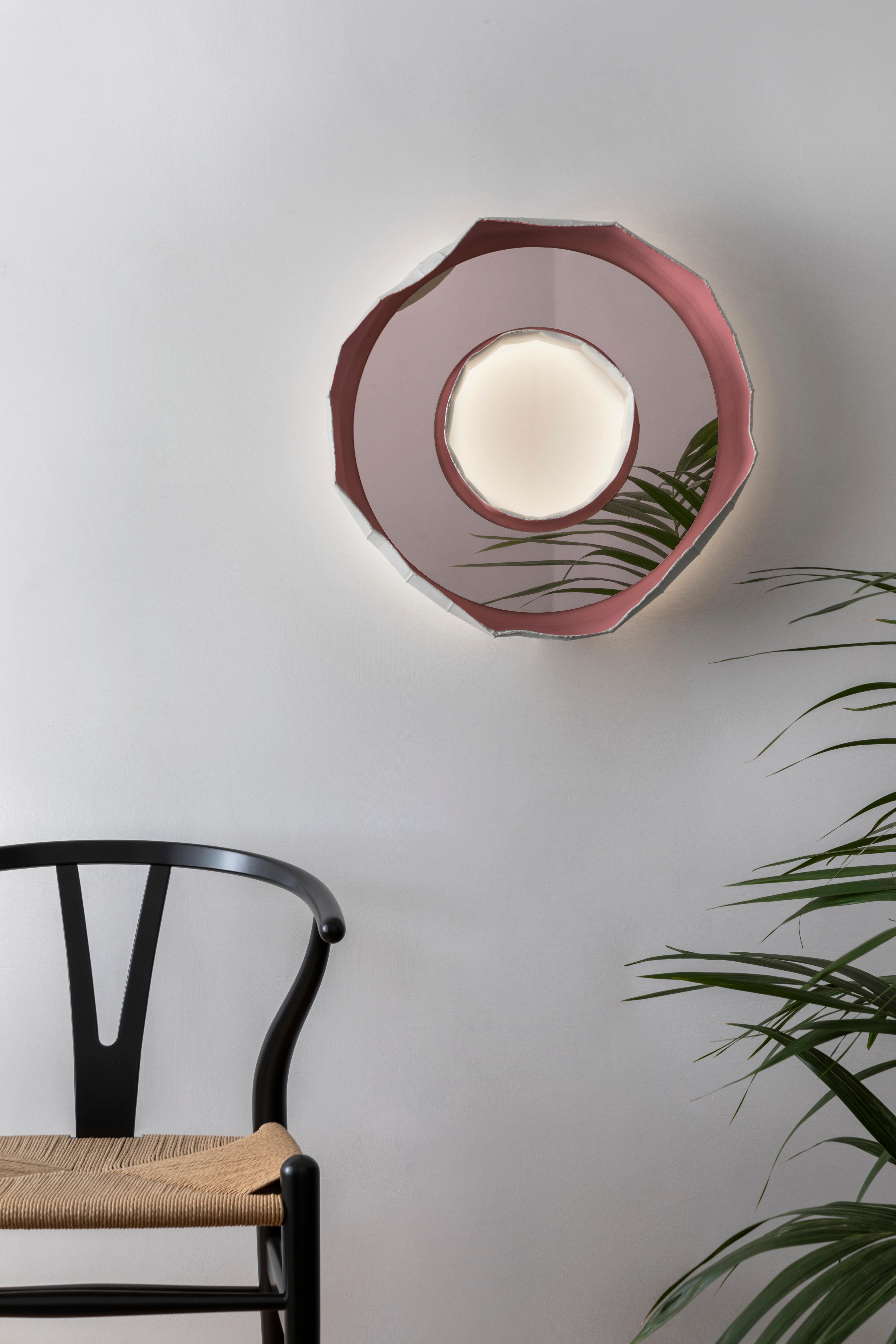Aura Ring Aura, zeitgenössische, handwerkliche, rosa Wandleuchter aus Keramik mit Spiegel-Lampe (Moderne) im Angebot