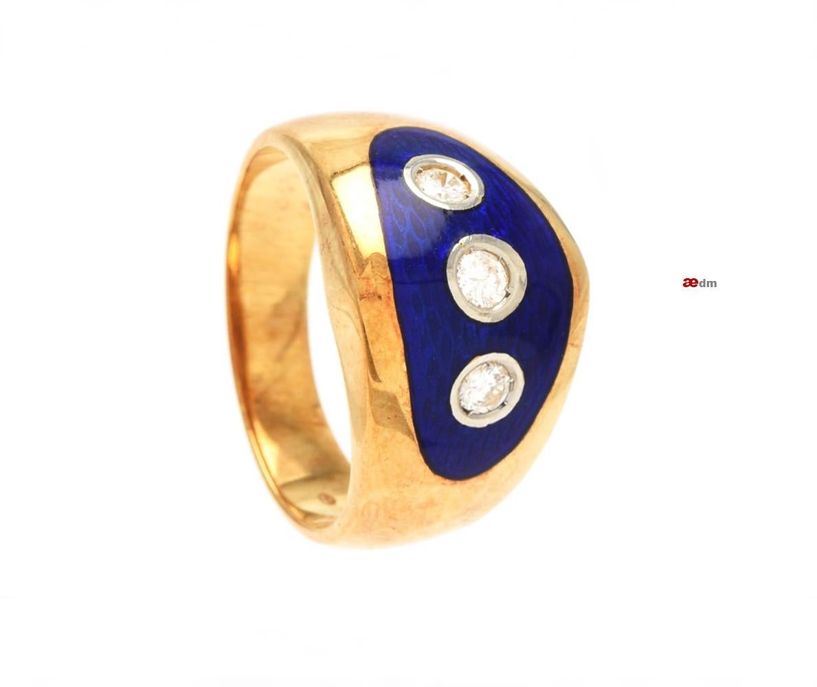 Vintage solid 18K Yellow Gold Bague au Firmamen / Ring of Heaven styled Blue Enamel and Diamond Ring. Hallmarked: 750 and Swedish customs marks.

Three eight-cut Diamond set in Platinum bezels with open backs. The largest is Ø 3 mm / ca 0.12 ct, two
