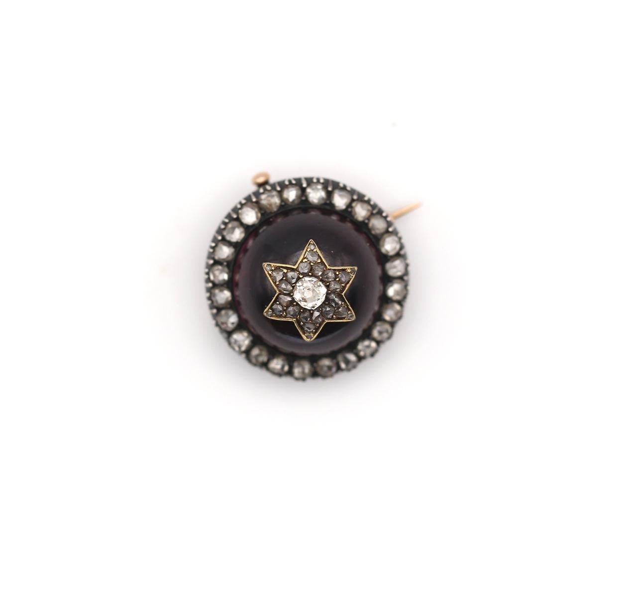 Ring Brooch Transformer Garnet Old-mine Diamonds Magen David Star, 1900 For Sale 8