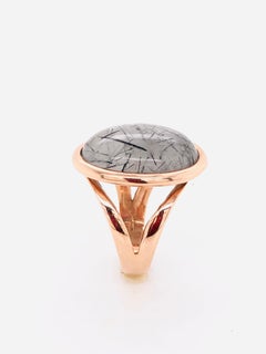 Ring Cabochon Rutiled Quartz Mounted on a Rose Gold 18 Karat