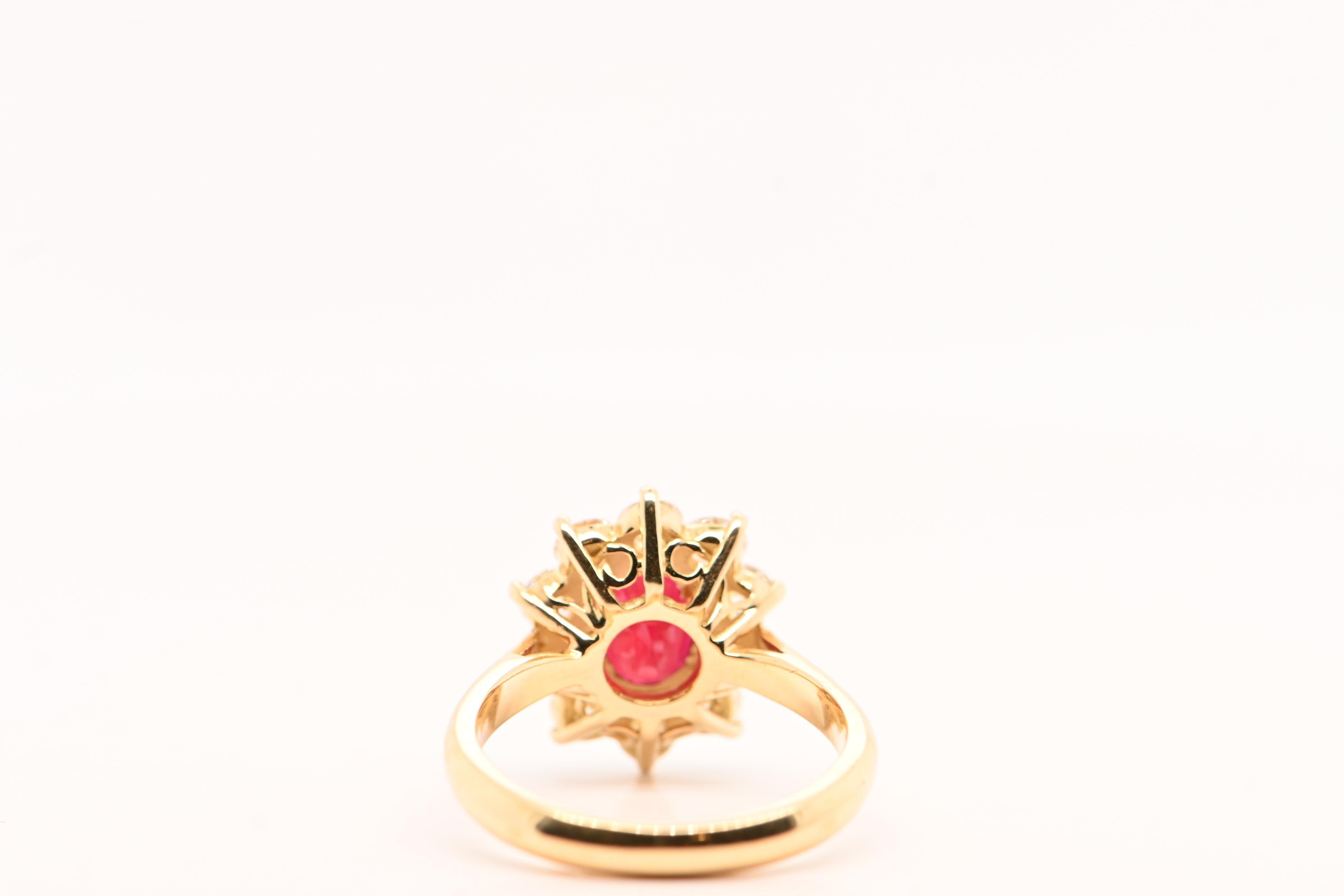 Zertifizierter 1,96 Karat natürlicher Rubin Diamanten Gelbgold 18 Karat Cocktail Ring (Brillantschliff) im Angebot