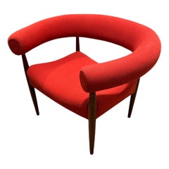 Ring Chair