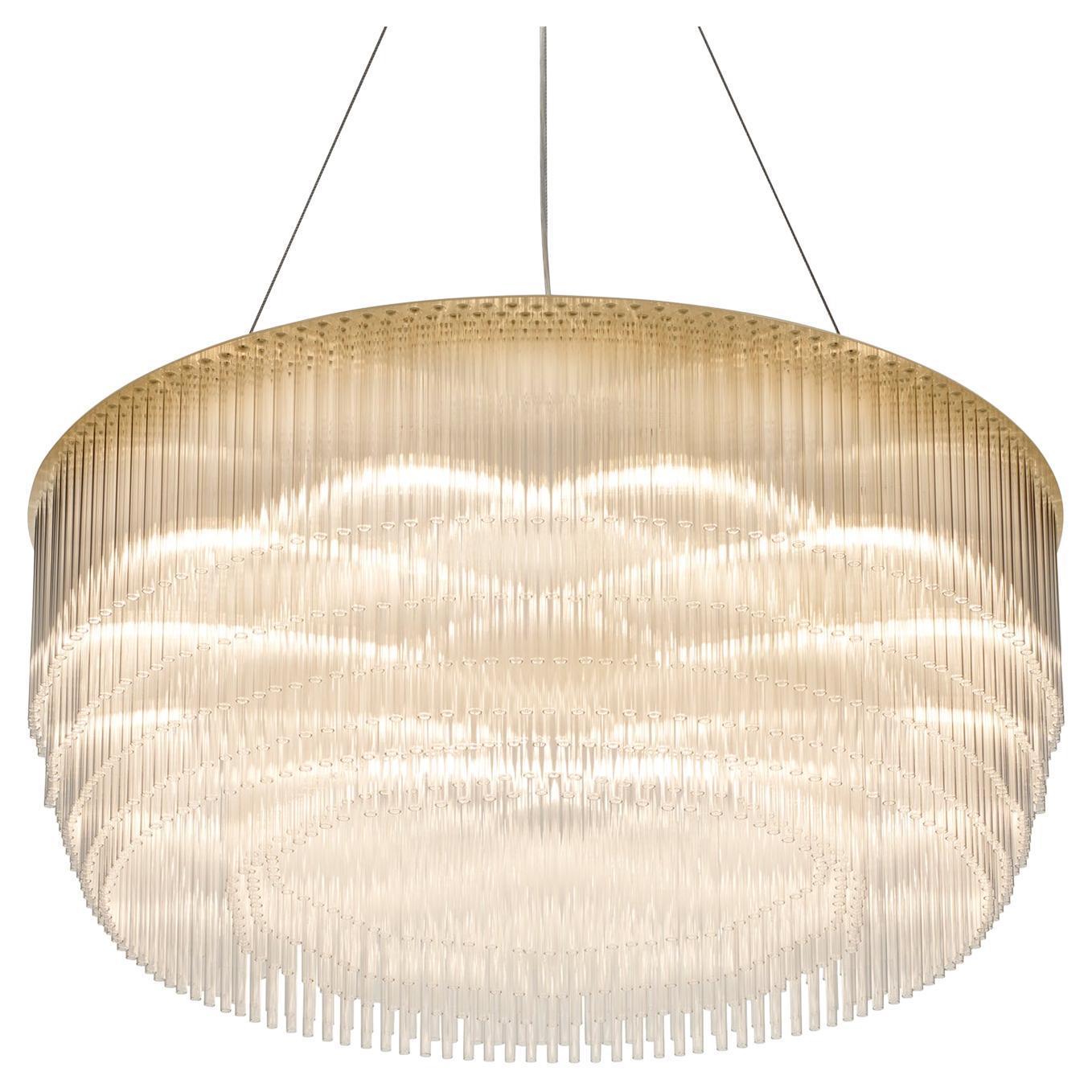 Lustre à anneau 750mm / 29.5" en laiton brossé avec profil en verre étagé en vente