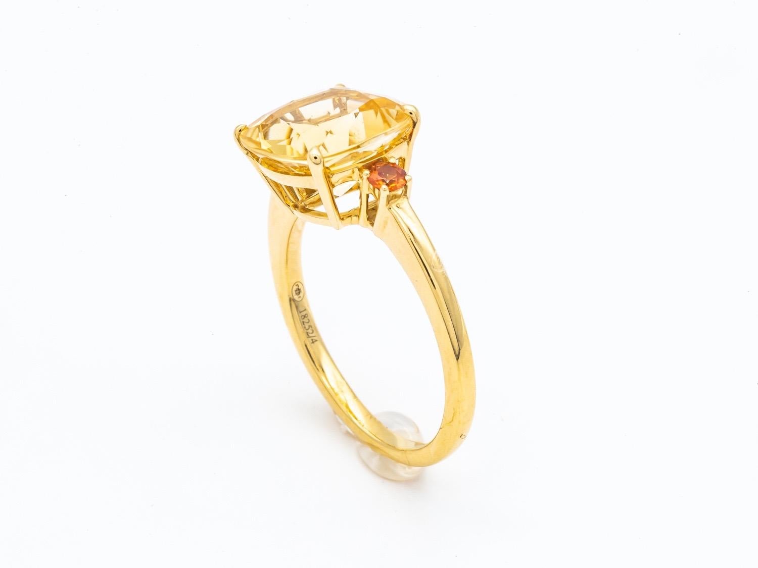 Ring Citrine Two Orange Sapphires Yellow Gold 18 Karat  For Sale 2