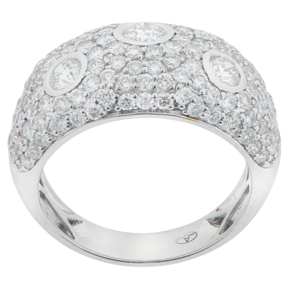 Ring: Cocktailring 2.12 carat diamonds brilliant cut 18k White Gold