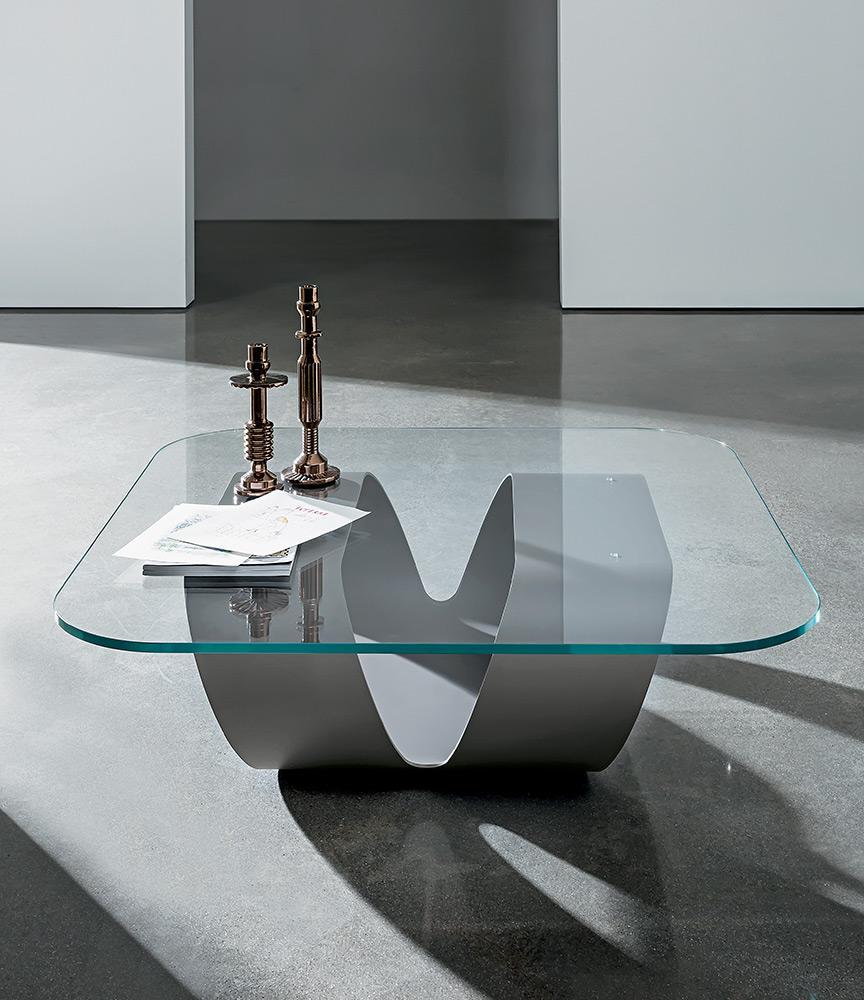 White Ring Glass Coffee Table, Designed by Gianluigi Landoni, Made in Italy In New Condition In Beverly Hills, CA