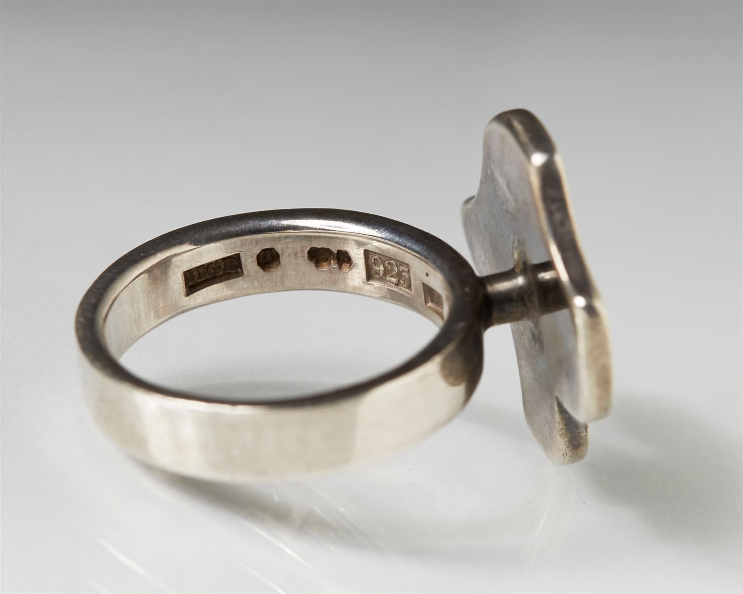 Ring, Designed by Sigurd Persson, Sweden, 1960s For Sale 2