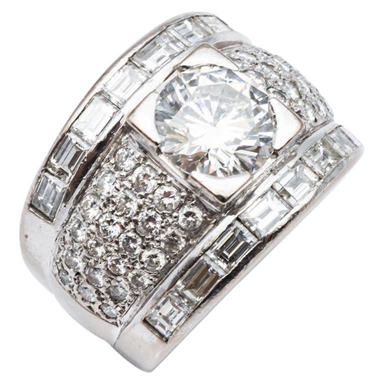 Ring Diamond 2.15 Carat HRD Certified and Baguette or Brillant Cut 2carats