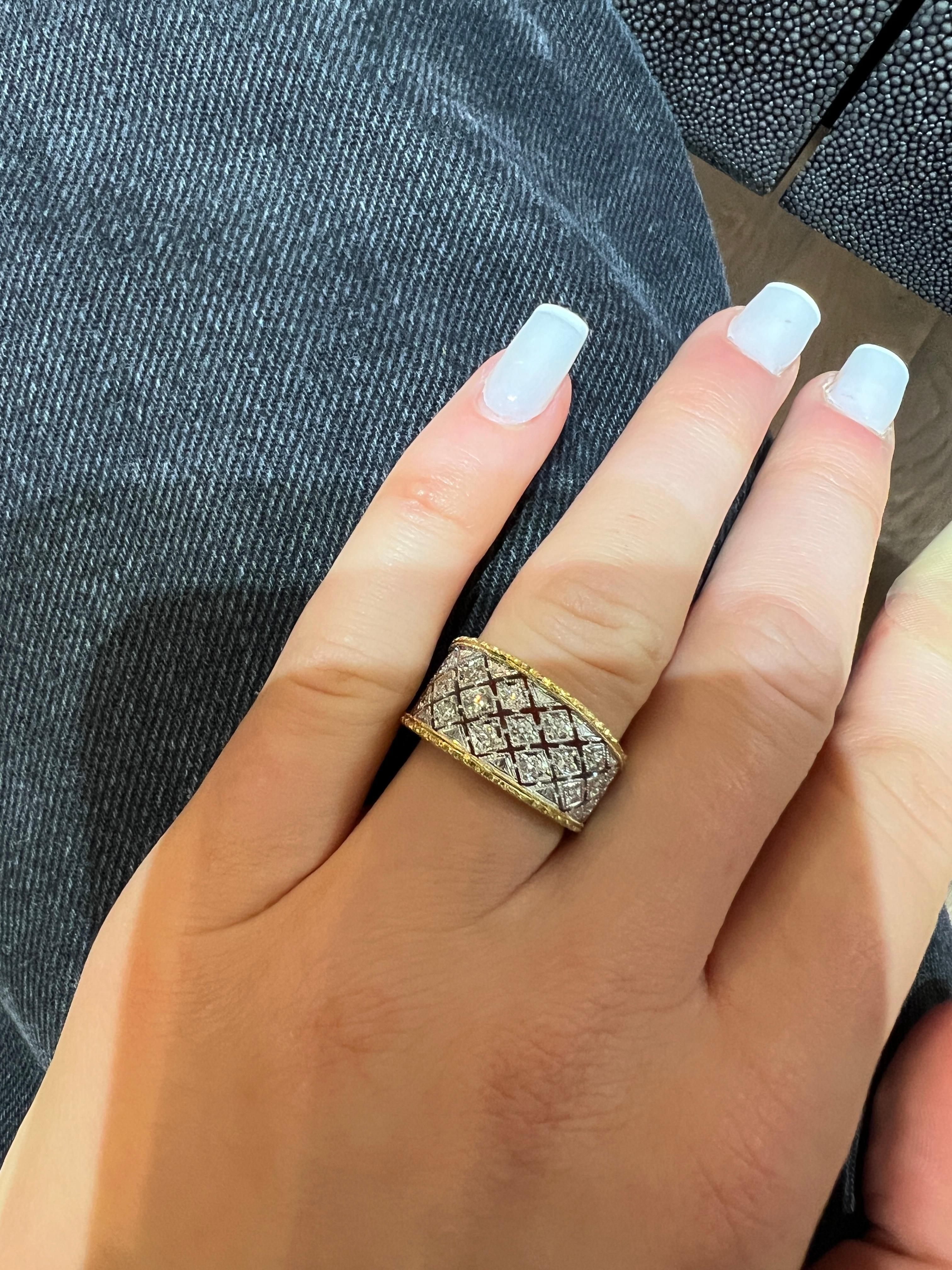 Contemporaneo Anello Diamanti 0,340 Carati Oro bicolore 18 Carati in vendita