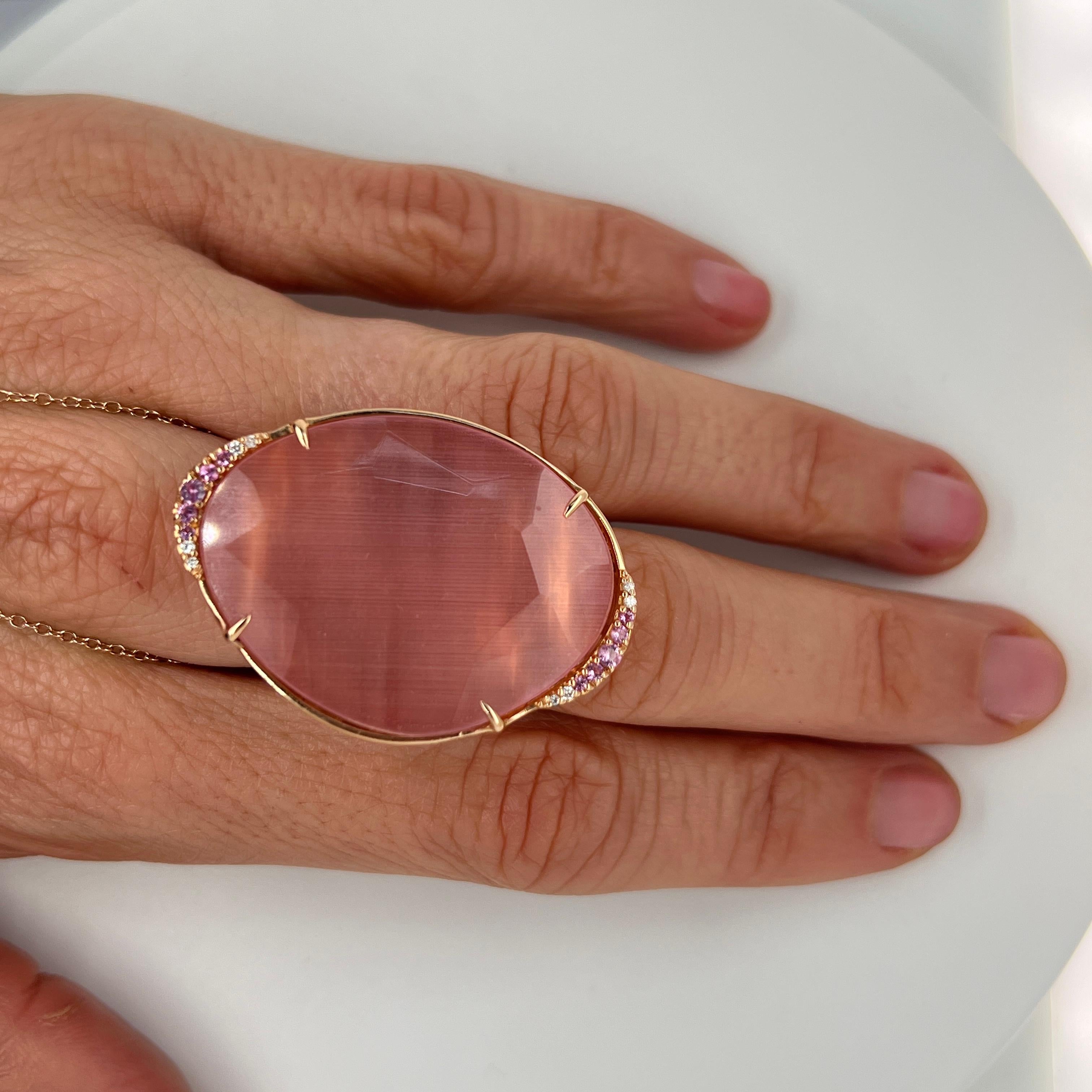 Ring Doublet (optic fiber rock crystal), 18K Gold, rosa Saphire und Diamanten (Brillantschliff) im Angebot