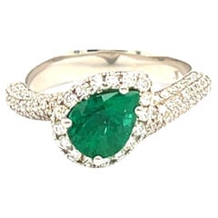 Ring Emerald 1, 09 Carats Diamonds White Gold 18 Carats