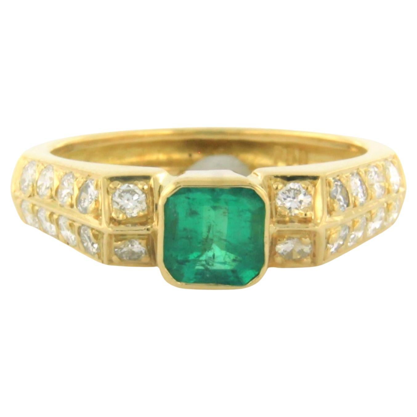 Ring Emerald and Diamond uo to 0.40ct 18k yellow gold For Sale